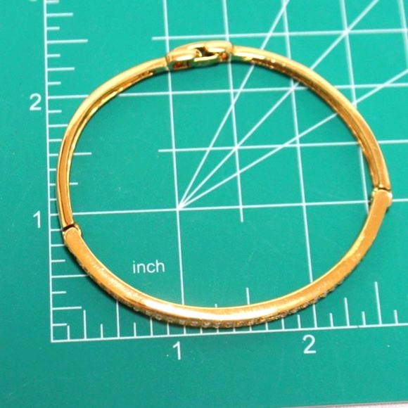 Premier Design Golden Opalescent Small Stone Bracelet - Picture 6 of 7